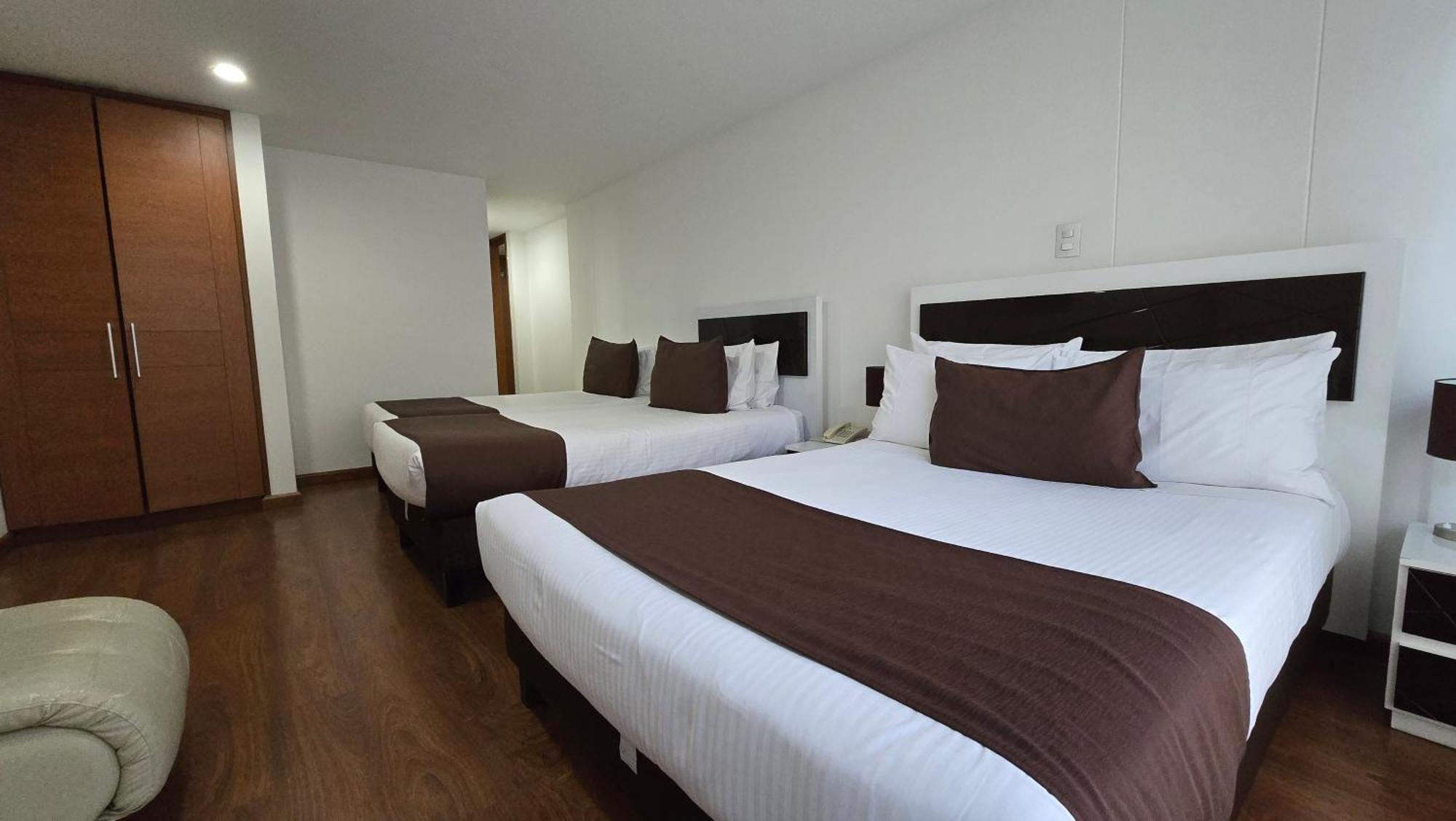 Hotel Castellana 100 Bogota Exterior photo