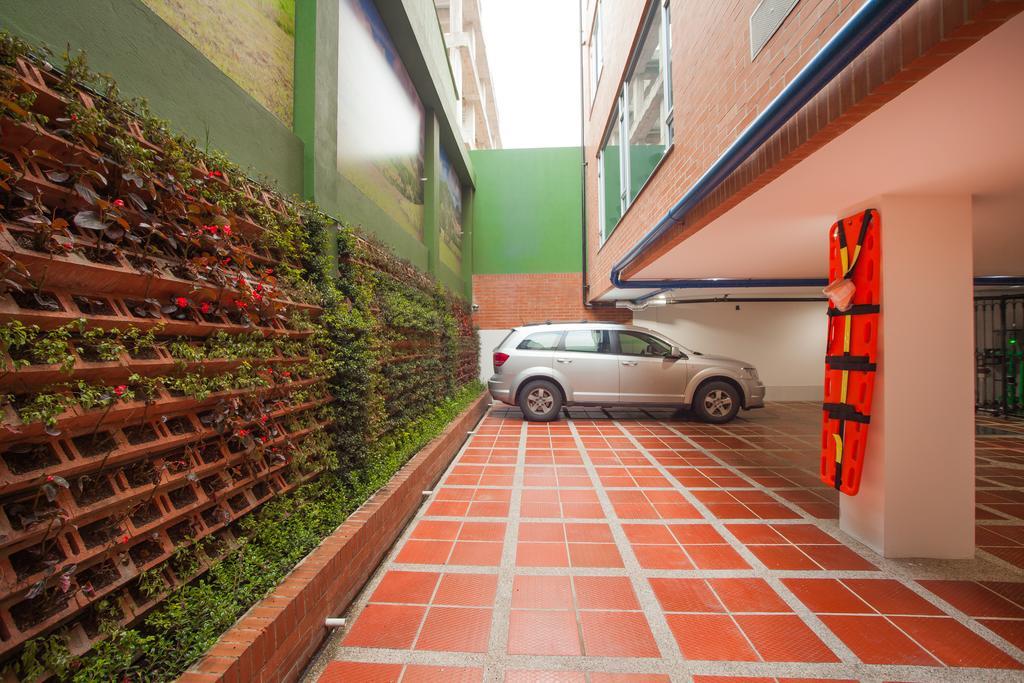 Hotel Castellana 100 Bogota Exterior photo